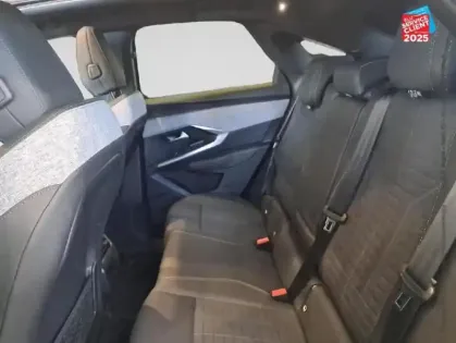 Photo 10 Peugeot 3008  1.2 Hybrid 136ch GT e-DCS6