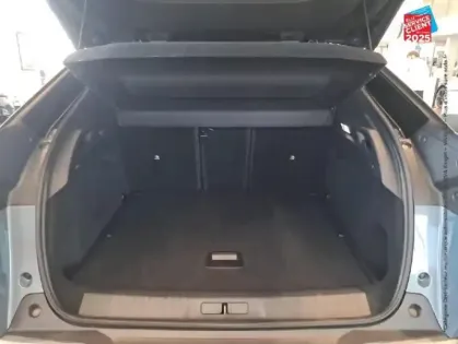 Photo 13 Peugeot 3008  1.2 Hybrid 136ch GT e-DCS6