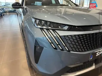 Photo 42 Peugeot 3008  1.2 Hybrid 136ch GT e-DCS6