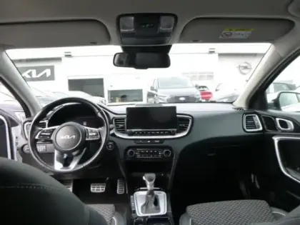 Photo 14 Kia Xceed Gén. I Ph1 Black & White 5