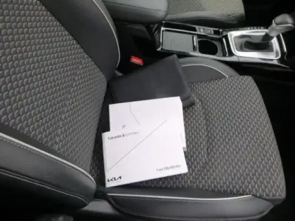 Photo 10 Kia Xceed Gén. I Ph1 Black & White 5