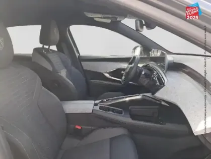 Photo 4 Peugeot 3008  1.2 Hybrid 136ch GT e-DCS6