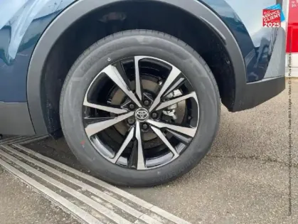 Photo 14 Toyota C-HR  2.0 Hybride Rechargeable 225ch Design NG23