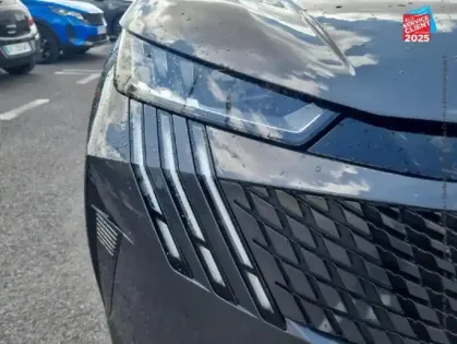 Photo 12 Peugeot 3008  1.2 Hybrid 145ch GT e-DCS6