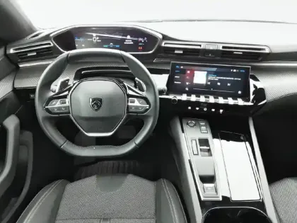 Photo 27 Peugeot 508  SW Hybrid 180 e-EAT8