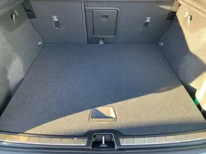 Photo 6 Volvo C40  Recharge 238 ch 1EDT