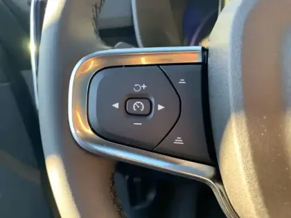 Photo 11 Volvo C40  Recharge 238 ch 1EDT