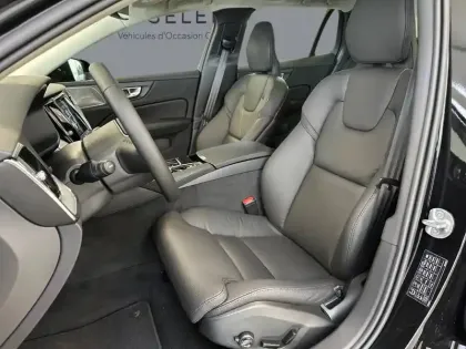 Photo 7 Volvo V60  T6 AWD Hybride Rechargeable 253 ch + 145 ch Geartronic 8