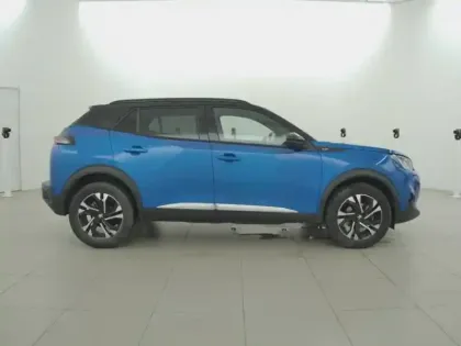 Photo 23 Peugeot 2008  PureTech 130 S&S BVM6