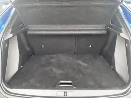 Photo 5 Peugeot 2008  PureTech 130 S&S BVM6