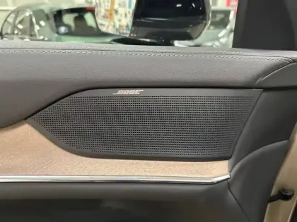 Photo 42 Volvo Ex90  Twin Performance AWD 517 ch 1EDT