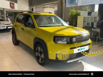 Photo 41 Fiat Grande Panda  e 83ch