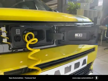 Photo 65 Fiat Grande Panda  e 83ch