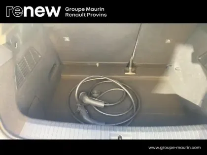 Photo 8 Renault Megane  E-Tech Electric EV60 220ch Iconic optimum charge