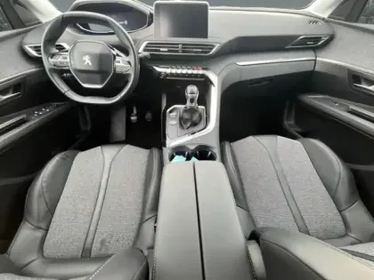 Photo 9 Peugeot 3008  1.2 PureTech 130ch Allure S&S