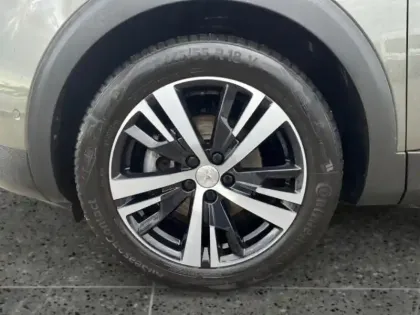 Photo 13 Peugeot 3008  1.2 PureTech 130ch Allure S&S