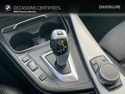 Photo 14 BMW Serie 3 Série 3 Touring 318dA 150ch Sport