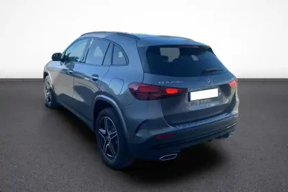 Photo 39 Mercedes GLA  250 e Hybrid EQ 8G-DCT