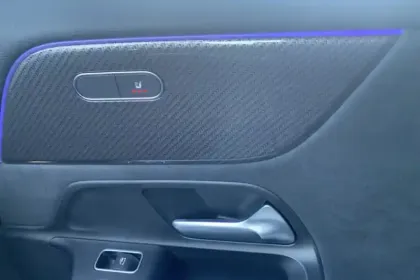 Photo 51 Mercedes GLA  250 e Hybrid EQ 8G-DCT