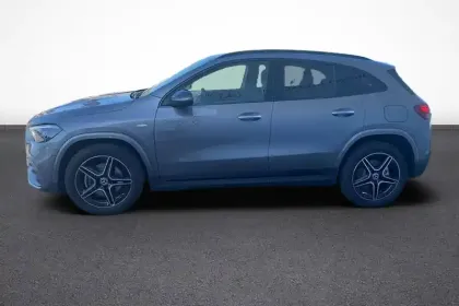 Photo 20 Mercedes GLA  250 e Hybrid EQ 8G-DCT