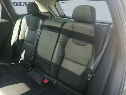 Photo 8 Volvo Xc60  T6 AWD Hybride rechargeable 253 ch+145 ch Geartronic 8