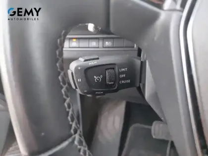 Photo 79 Peugeot 3008  Hybrid 225 e-EAT8