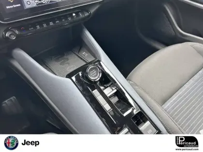 Photo 43 Alfa Romeo Junior  Elettrica 156 ch