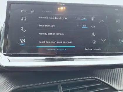 Photo 46 Peugeot 208  PureTech 100 S&S BVM6