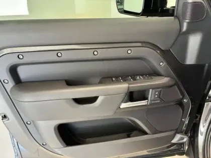 Photo 11 Land rover Defender  110 2.0 P300e X