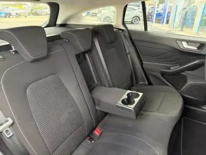 Photo 27 Ford Focus  SW 1.0 EcoBoost mHEV 125ch Titanium X Business