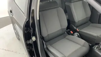 Photo 8 Citroën C3  PureTech 110 BVM6 Plus