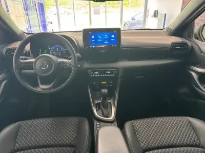 Photo 2 Mazda 2 Hybrid 1.5 116ch Homura 04