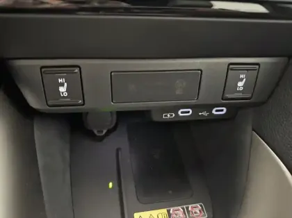 Photo 17 Mazda 2 Hybrid 1.5 116ch Homura 04