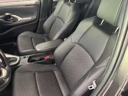 Photo 9 Mazda 2 Hybrid 1.5 116ch Homura 04