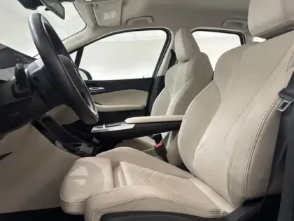 Photo 25 BMW Serie 2 Série 2 ActiveTourer 218i 136ch Luxury DKG7