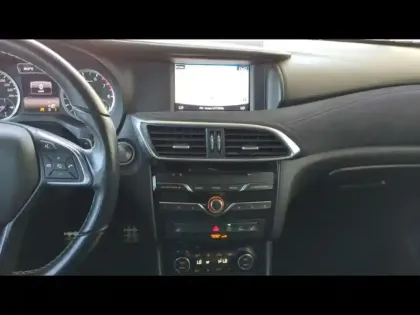 Photo 13 Infiniti Q30  1.6t 156ch Sport DCT7