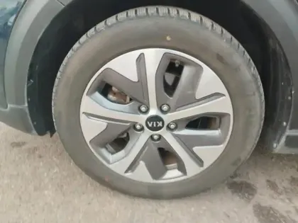 Photo 8 Kia Niro e- Premium 204ch