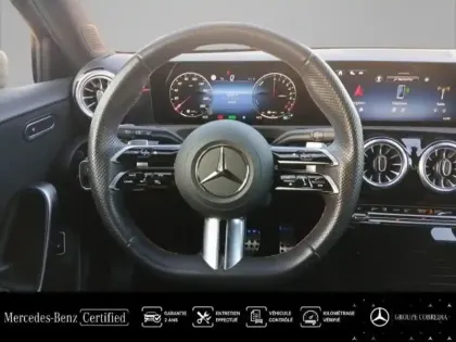 Photo 21 Mercedes Classe A  250 e 163+109ch AMG Line 8G-DCT
