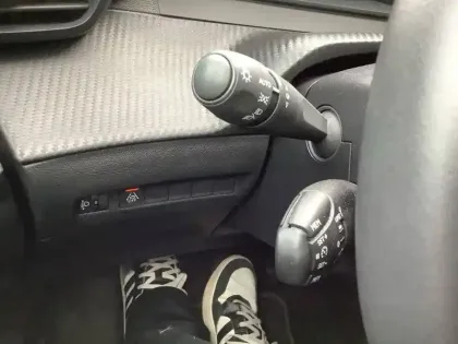 Photo 41 Peugeot 208  PureTech 75 S&S BVM5