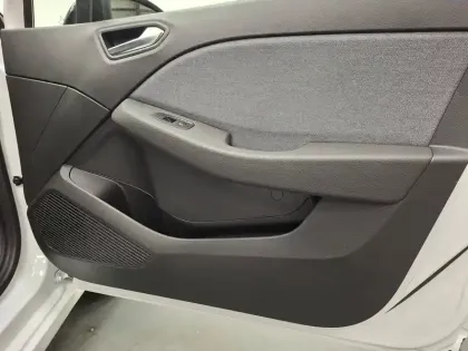 Photo 59 Renault Clio Gén. V (BJA) Ph2 Techno 5