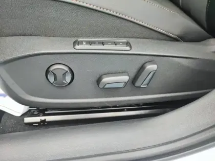 Photo 48 Cupra Leon  2.0 TDI 150 ch DSG7