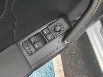 Photo 47 Cupra Leon  2.0 TDI 150 ch DSG7