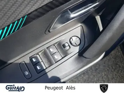 Photo 11 Peugeot 2008  BlueHDi 130 S&S EAT8