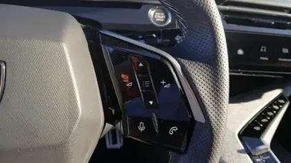 Photo 74 Peugeot 3008  Hybrid 145 e-DCS6