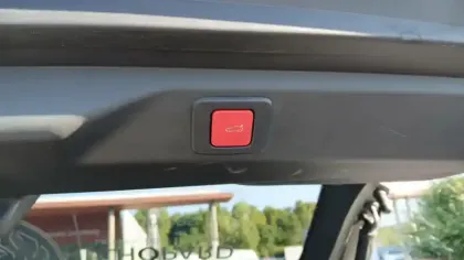 Photo 65 Peugeot 3008  Hybrid 145 e-DCS6