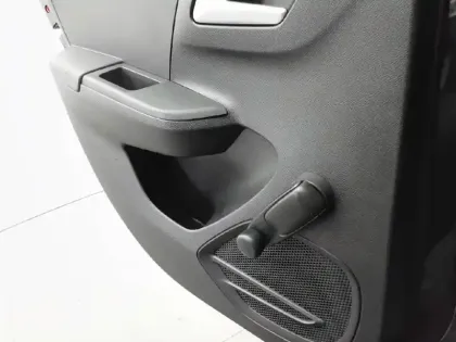 Photo 17 Opel Corsa  Electrique 136 ch & Batterie 50 kWh