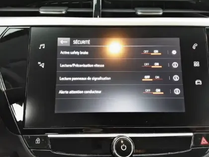 Photo 28 Opel Corsa  Electrique 136 ch & Batterie 50 kWh