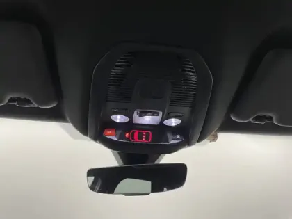 Photo 67 Peugeot 3008  Hybrid 225 e-EAT8