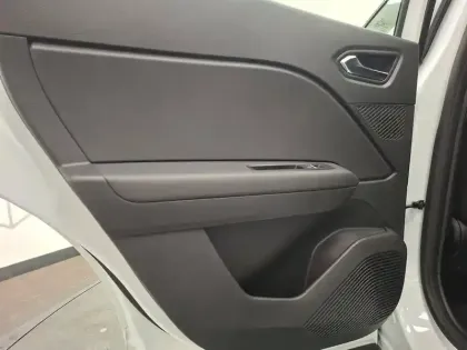 Photo 24 Renault Captur  TCe 90