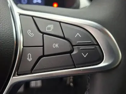 Photo 37 Renault Captur  TCe 90